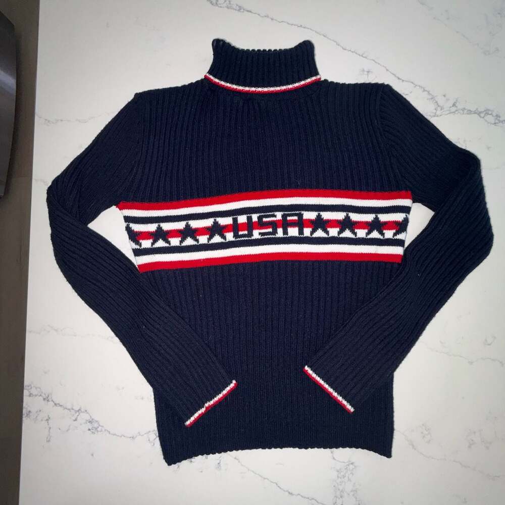 Vintage Y2K RAVE ribbed Turtleneck